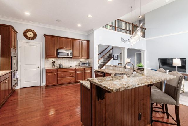 9066 Mediterra Place, Dublin, OH 43016