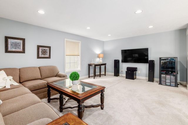 9066 Mediterra Place, Dublin, OH 43016