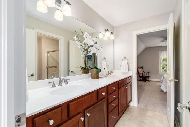 9066 Mediterra Place, Dublin, OH 43016