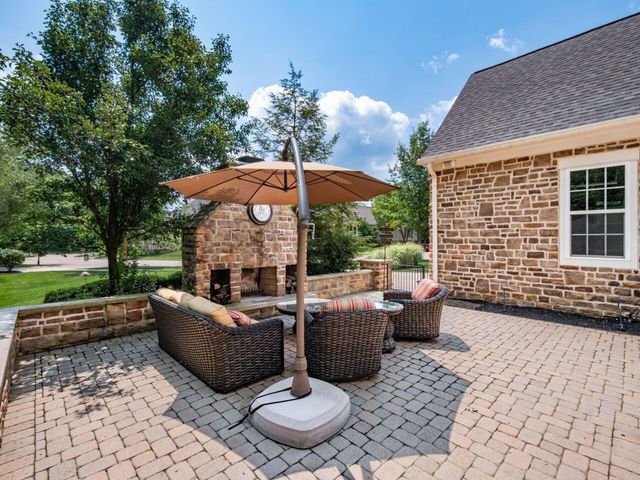 9066 Mediterra Place, Dublin, OH 43016
