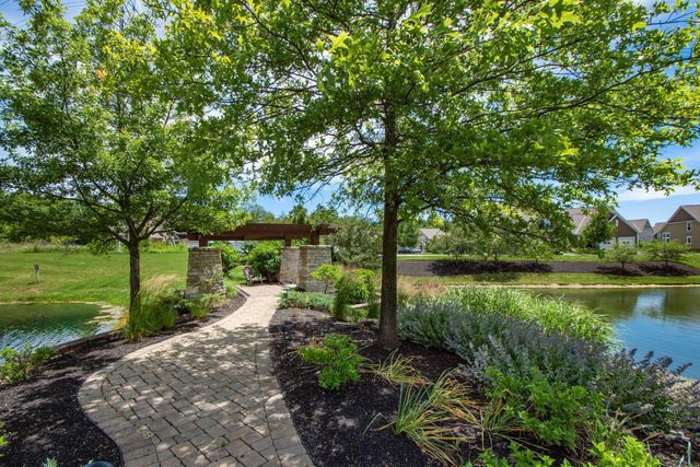 9066 Mediterra Place, Dublin, OH 43016