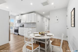 82 Wall Street 300, Madison, CT 06443
