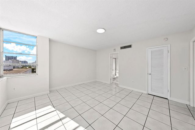 6855 E Abbott Ave 801, Miami Beach, FL 33141