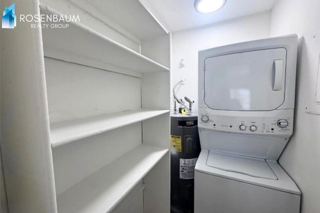 725 W 1st Avenue Apt 201, Mesa, AZ 85210