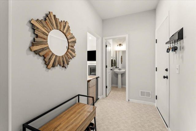 5121 Coronado Drive, Woodbury, MN 55129