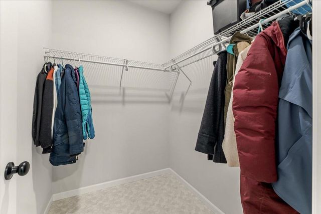 5121 Coronado Drive, Woodbury, MN 55129