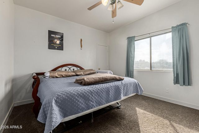 1126 E COWBOY COVE Trail, San Tan Valley, AZ 85143