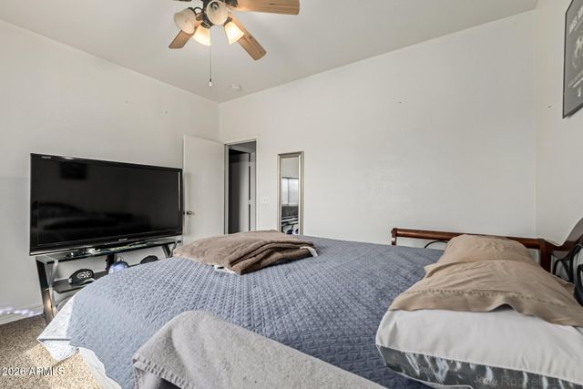 1126 E COWBOY COVE Trail, San Tan Valley, AZ 85143