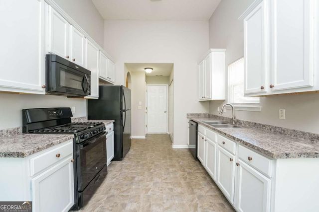 375 Stone Ridge Way, Covington, GA 30016