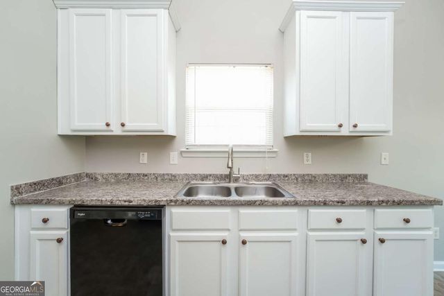 375 Stone Ridge Way, Covington, GA 30016