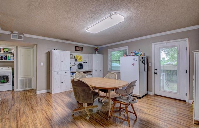 609 Meadow Cir, Beebe, AR 72012