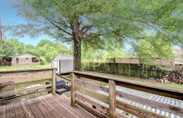 609 Meadow Cir, Beebe, AR 72012
