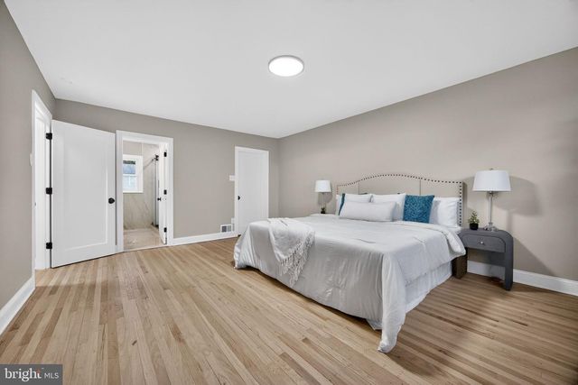 515 BALSAM RD, Cherry Hill, NJ 08003