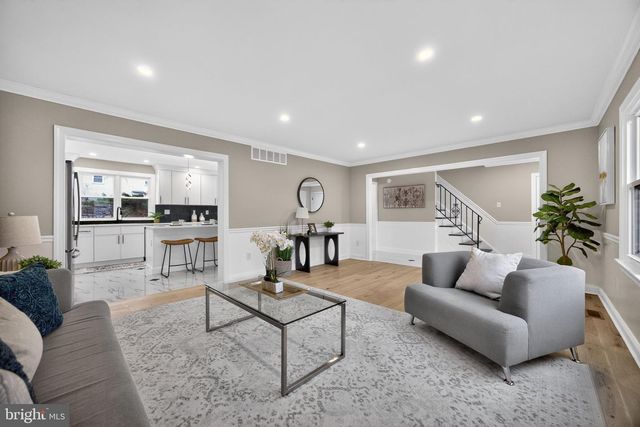 515 BALSAM RD, Cherry Hill, NJ 08003