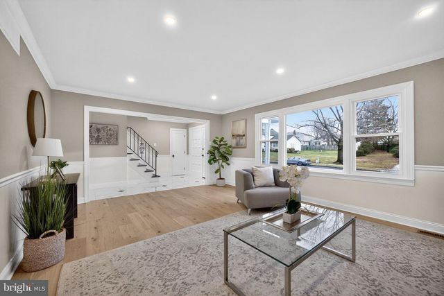 515 BALSAM RD, Cherry Hill, NJ 08003