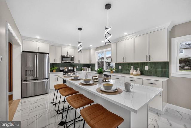 515 BALSAM RD, Cherry Hill, NJ 08003