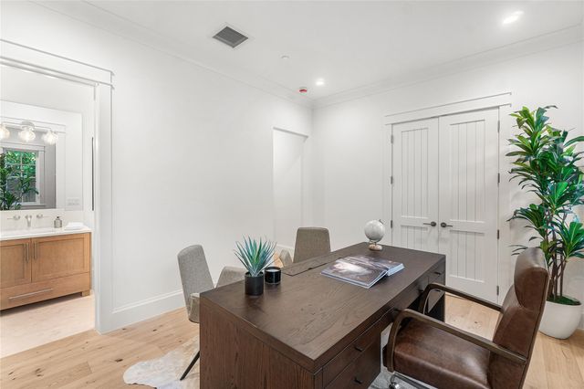 130 SE 1st Ave, Delray Beach, FL 33444