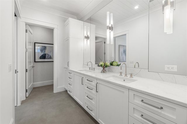 130 SE 1st Ave, Delray Beach, FL 33444