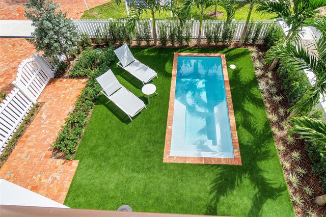 130 SE 1st Ave, Delray Beach, FL 33444