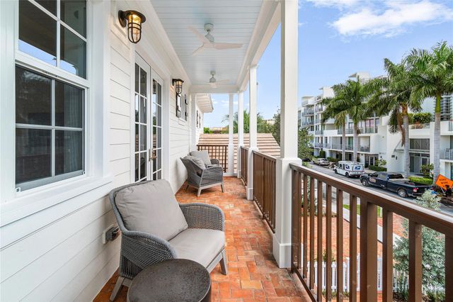 130 SE 1st Ave, Delray Beach, FL 33444