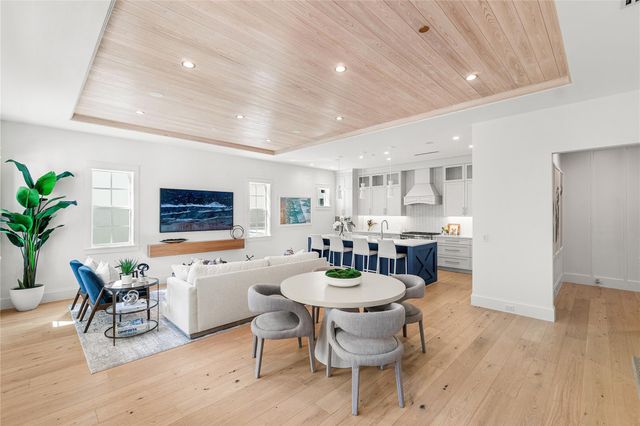 130 SE 1st Ave, Delray Beach, FL 33444