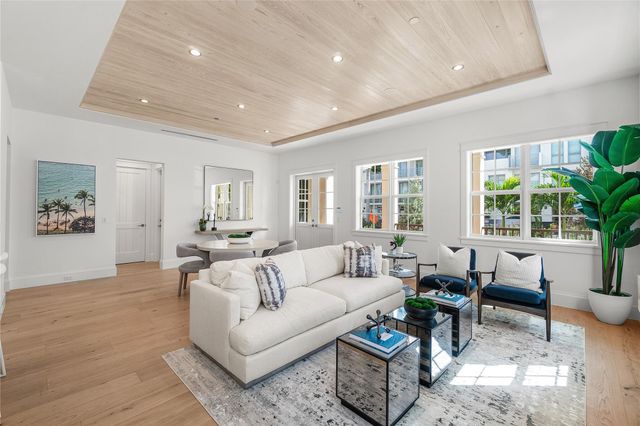 130 SE 1st Ave, Delray Beach, FL 33444