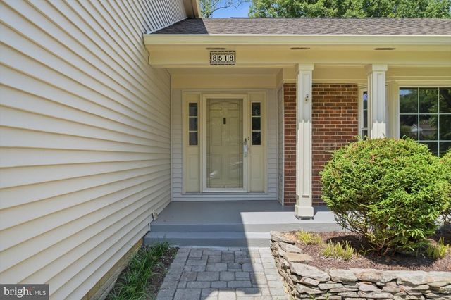 8518 REHOBOTH CT, Vienna, VA 22182