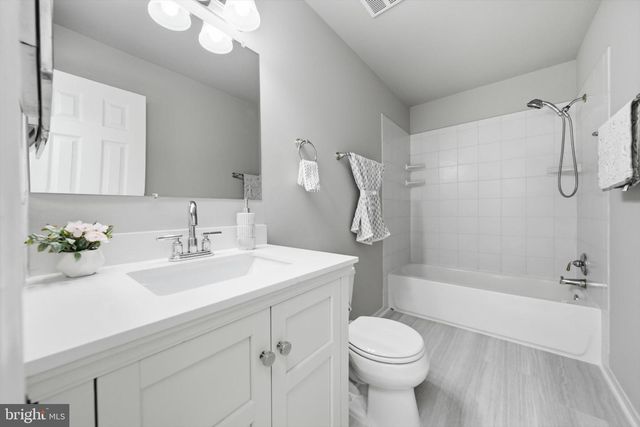 8518 REHOBOTH CT, Vienna, VA 22182