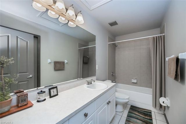 4108 13th ST SW, Lehigh Acres, FL 33976