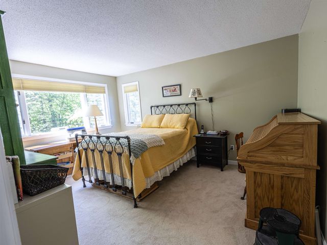 144 Hilltop Place, New London, NH 03257