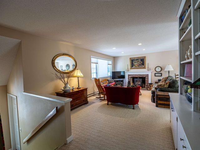 144 Hilltop Place, New London, NH 03257