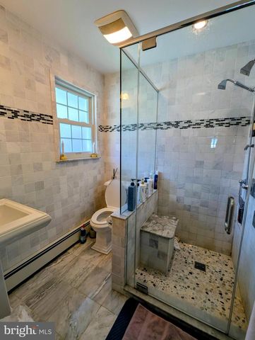 916 MURRAY AVE, Cherry Hill, NJ 08002