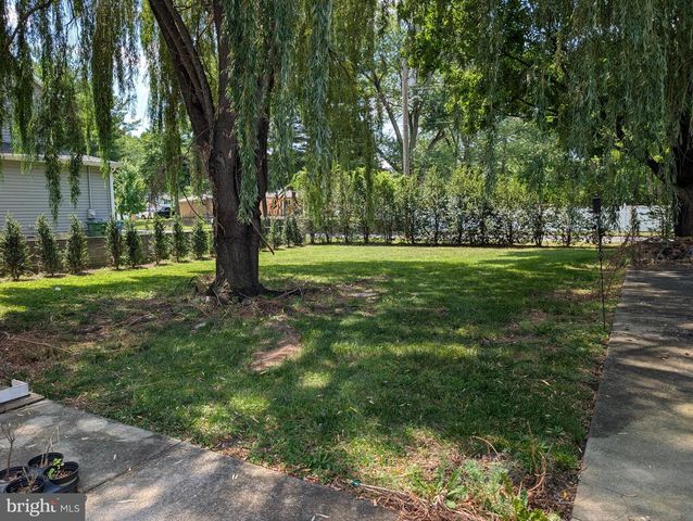 916 MURRAY AVE, Cherry Hill, NJ 08002