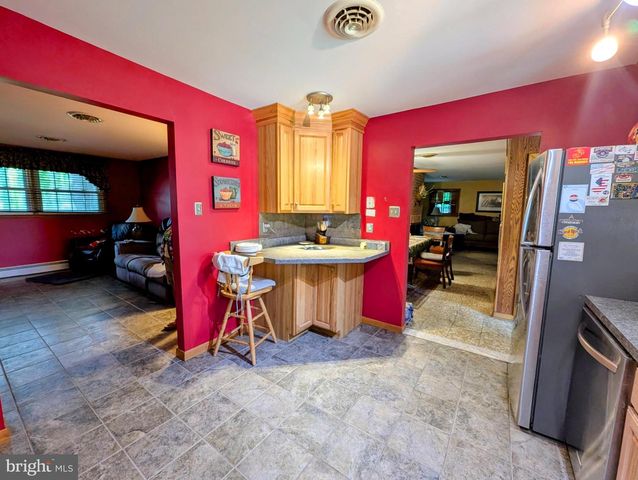 916 MURRAY AVE, Cherry Hill, NJ 08002