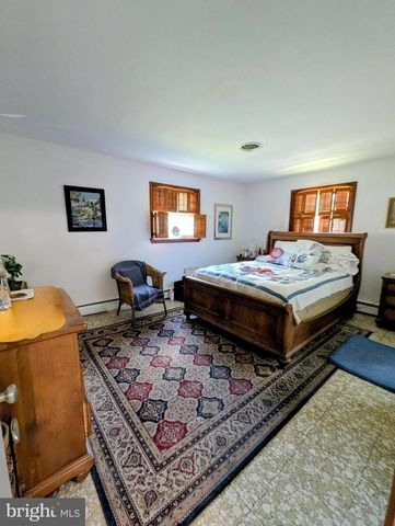 916 MURRAY AVE, Cherry Hill, NJ 08002