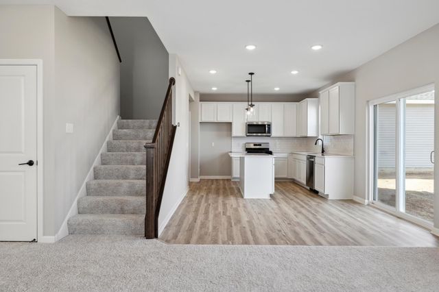 15028 Athenry Bay, Rosemount, MN 55068