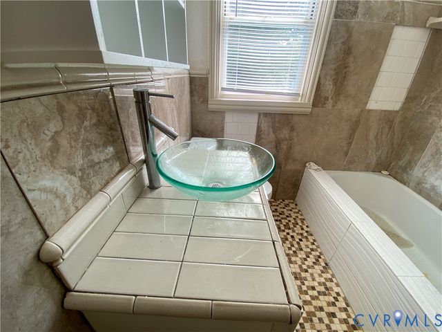 1911 Springdale Rd, Richmond, VA 23222