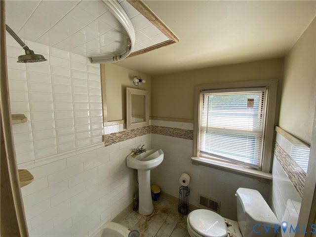 1911 Springdale Rd, Richmond, VA 23222