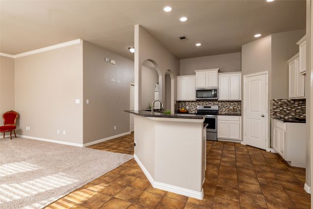 1505 Stetson Drive, Weatherford, TX 76087