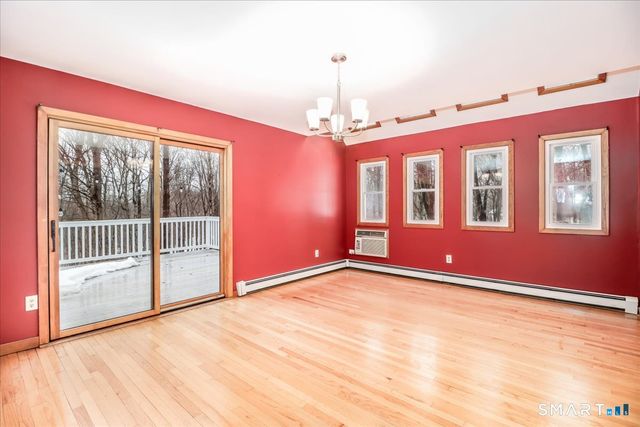 8 Pebble Lane, New Milford, CT 06776