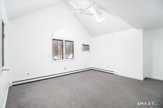 8 Pebble Lane, New Milford, CT 06776