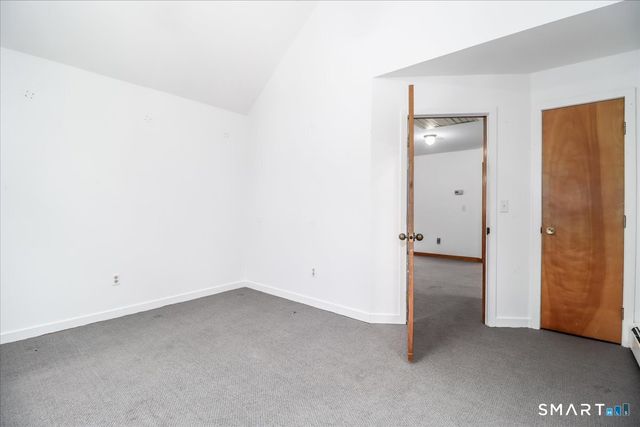 8 Pebble Lane, New Milford, CT 06776