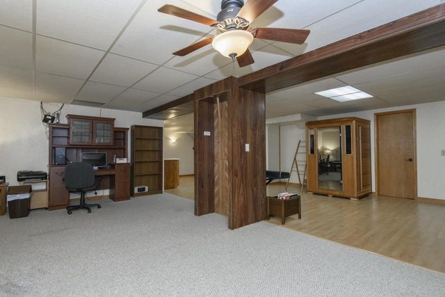12455 Hickory ROAD, New Berlin, WI 53151