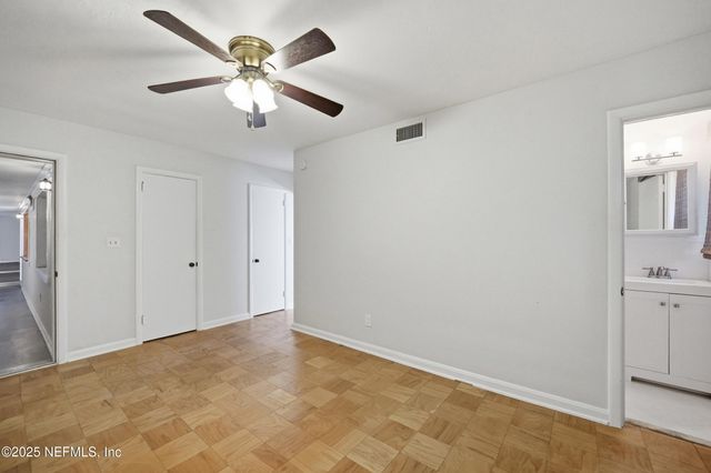 2324 BUTTONWOOD Drive, Jacksonville, FL 32216