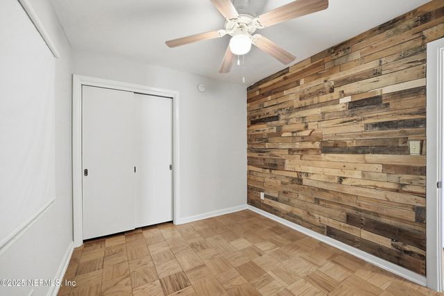 2324 BUTTONWOOD Drive, Jacksonville, FL 32216