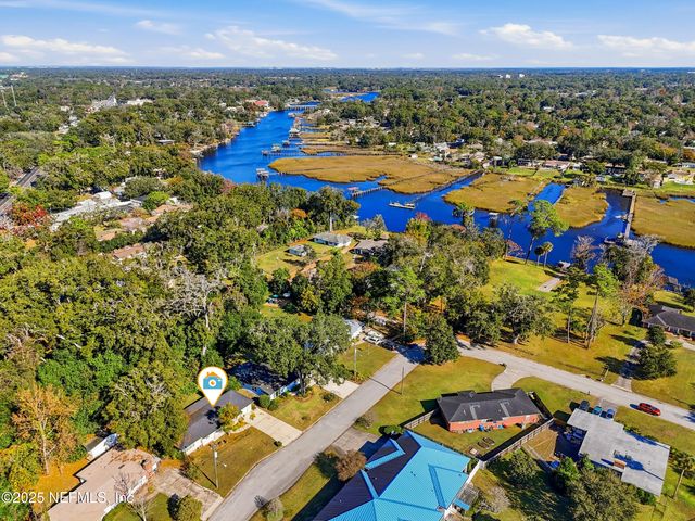 2324 BUTTONWOOD Drive, Jacksonville, FL 32216