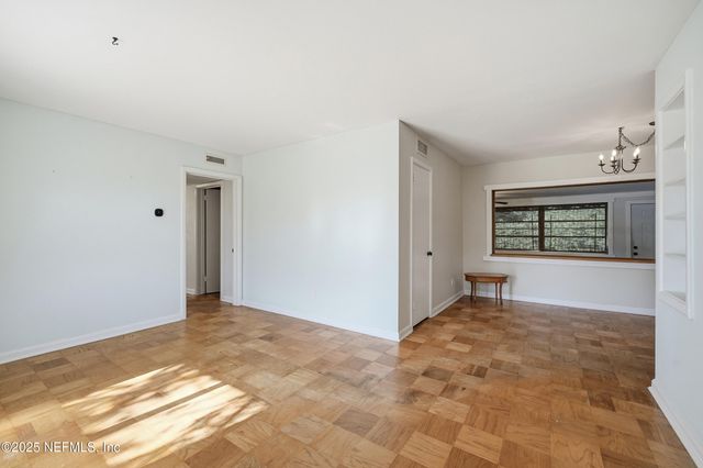 2324 BUTTONWOOD Drive, Jacksonville, FL 32216