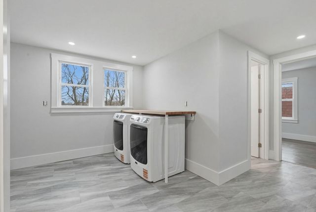 18 Ronan Street 1-1, Boston, MA 02125