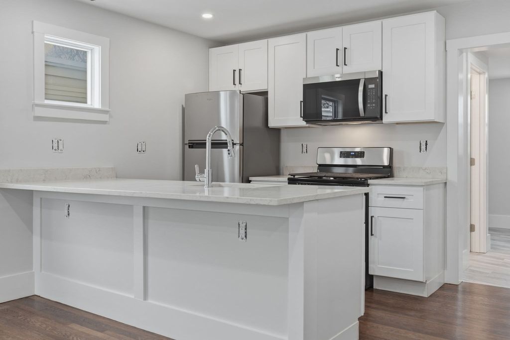 18 Ronan Street 1-1, Boston, MA 02125