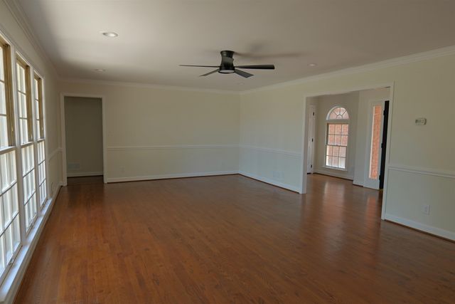 106 Carolina Club Drive, Spartanburg, SC 29306